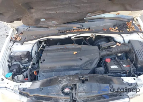 2003 Honda Odyssey Ex-L from USA, damaged, VIN 5FNRL18033B031659